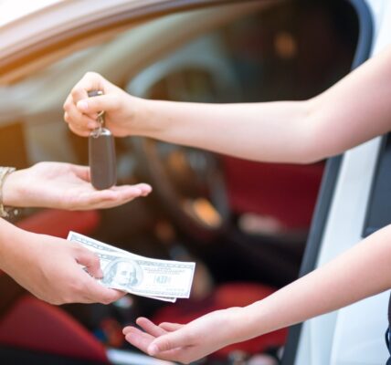 Kaucja w wypożyczalni aut – jak działa blokada na karcie i kiedy wraca depozyt 3 Kaucja w wypożyczalni aut